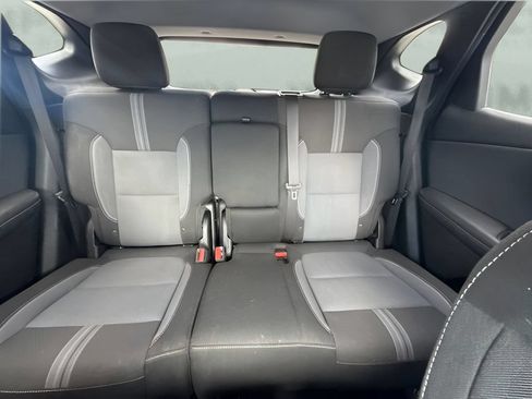Used 2023 Chevrolet Blazer LT w/ Convenience Package FWD image 6