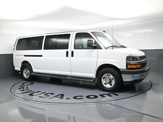Used 2025 Chevrolet Express 3500 LT w/ LT Preferred Equipment Group RWD video 2