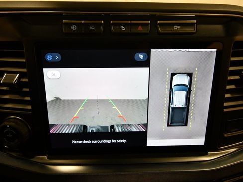 Used 2024 Ford F350 Limited image 25