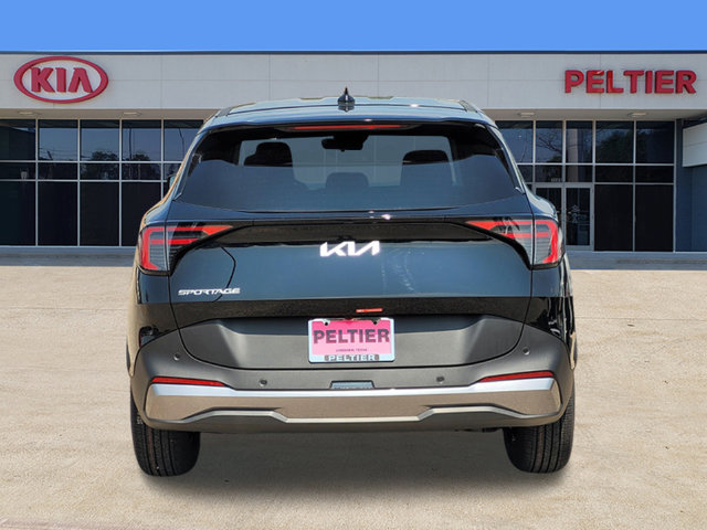New 2026 Kia Sportage LX w/ LX Convenience Package FWD image 4