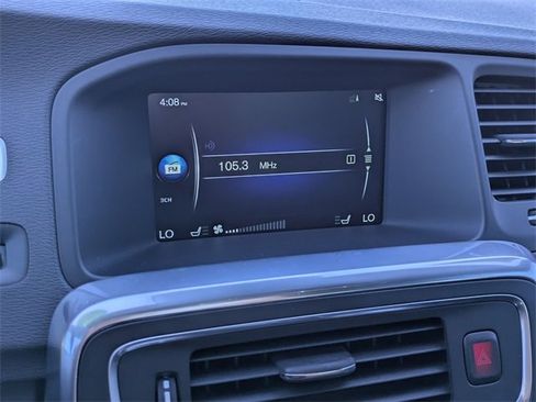 Used 2016 Volvo S60 T6 R-Design Platinum w/ Climate Package image 20