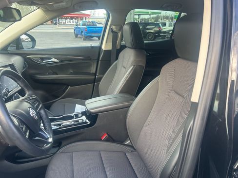 Used 2022 Buick Envision Preferred image 12