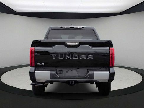 Used 2025 Toyota Tundra Limited AWD/4WD image 7