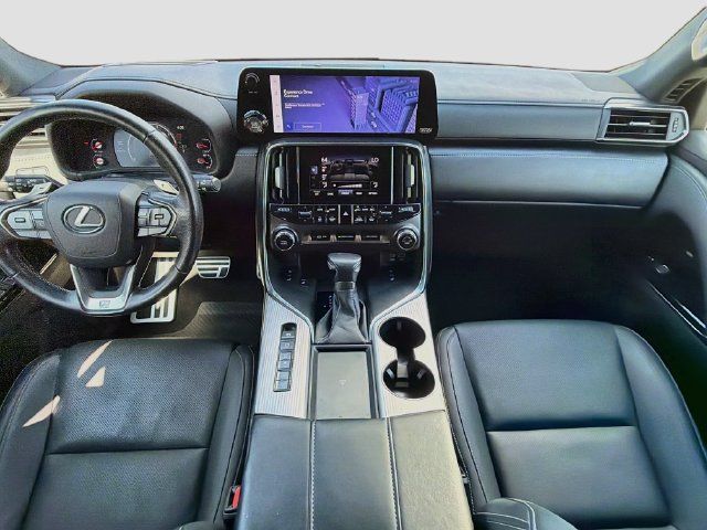 Used 2023 Lexus LX 600 F Sport w/ Accessory Package (A2) AWD/4WD image 17