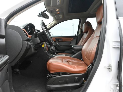 Used 2016 Chevrolet Traverse LTZ w/ LPO, 'HIT The Road' Package FWD image 18