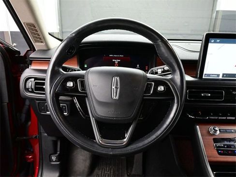 Used 2021 Lincoln Aviator Reserve w/ Equipment Group 202A image 8