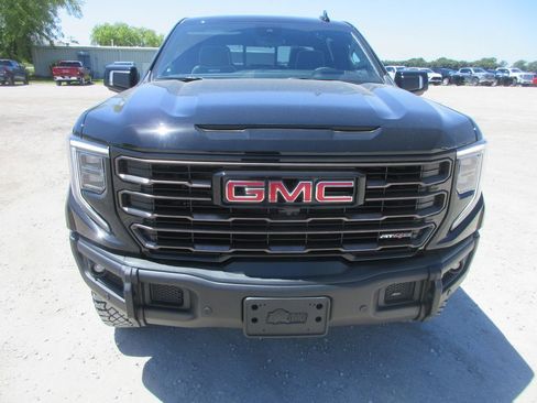 New 2026 GMC Sierra 1500 AT4X AWD/4WD image 12
