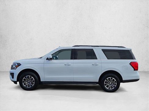 Used 2024 Ford Expedition Max XLT RWD image 8