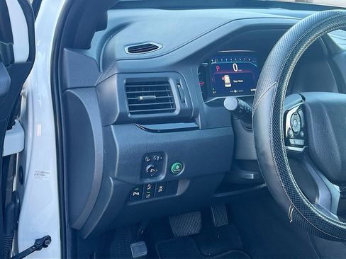Used 2022 Honda Pilot Black Edition image 10