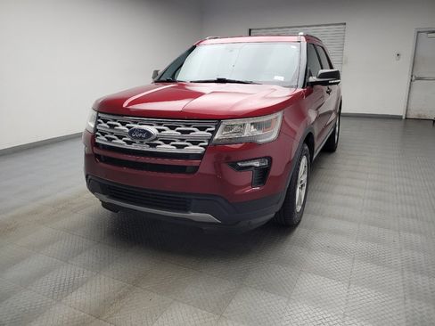 Used 2019 Ford Explorer XLT w/ Equipment Group 202A FWD image 15
