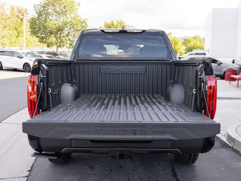New 2026 Toyota Tundra SR5 image 7