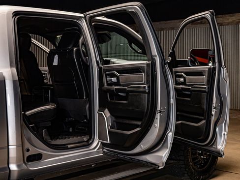 Used 2022 RAM 3500 Laramie image 32