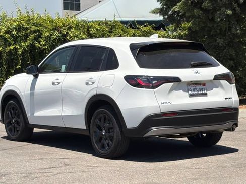 Certified 2024 Honda HR-V Sport image 6