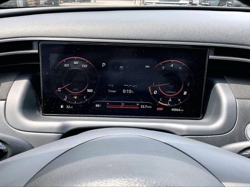 Used 2022 Hyundai Tucson Limited FWD image 17