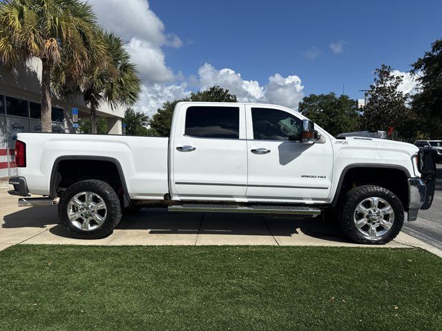 Used 2018 GMC Sierra 2500 SLT w/ Duramax Plus Package AWD/4WD image 2