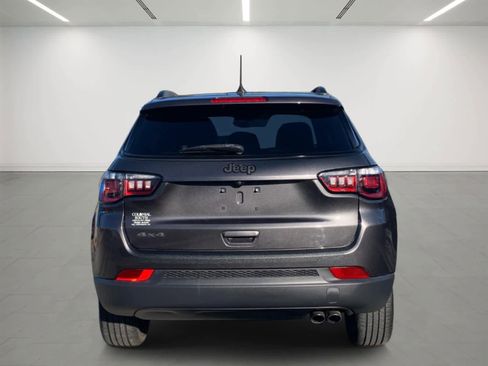 Used 2021 Jeep Compass Latitude w/ Sun and Sound Group image 5