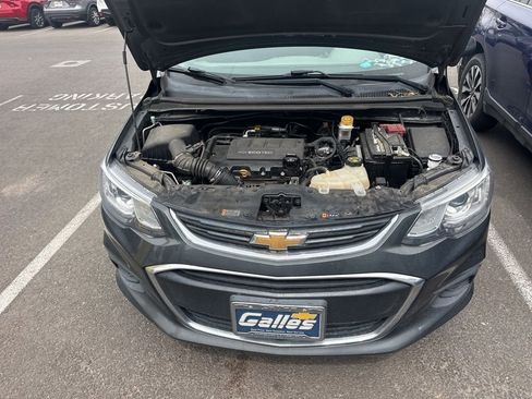 Used 2019 Chevrolet Sonic LT w/ Convenience Package image 4