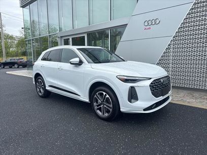 Certified 2025 Audi Q5 Premium w/ Premium Plus