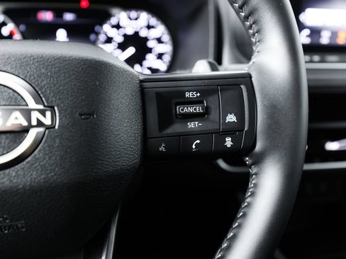 Used 2026 Nissan Rogue SV AWD/4WD image 31