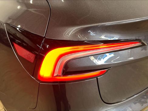 Used 2025 Tesla Model 3 RWD image 30