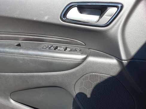 Certified 2024 Dodge Durango SXT image 24