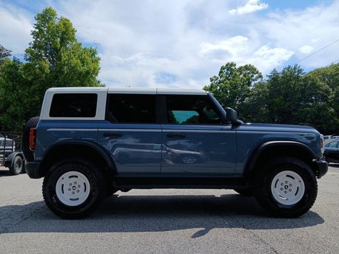 Used 2025 Ford Bronco Heritage Edition AWD/4WD image 5