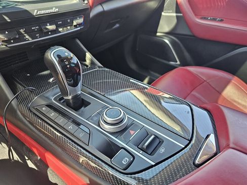 Used 2017 Maserati Levante S image 39