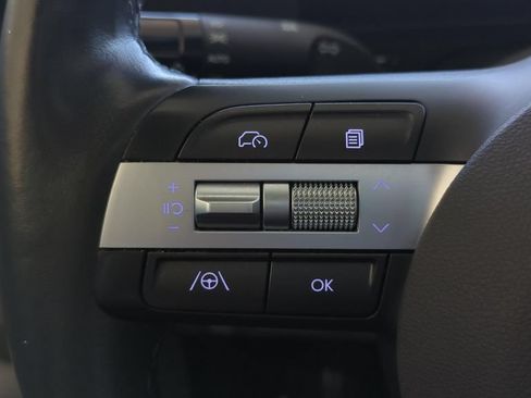 Used 2025 Hyundai Kona SEL AWD/4WD image 20
