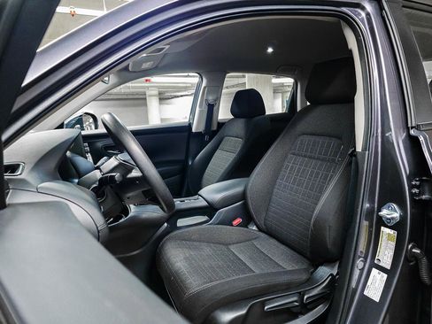 Certified 2025 Honda HR-V LX image 20