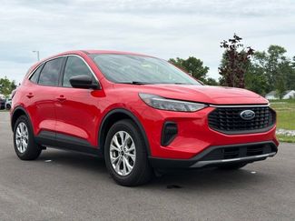 Used 2024 Ford Escape Active FWD 360° Tour