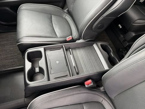Used 2025 Honda Odyssey Elite image 23