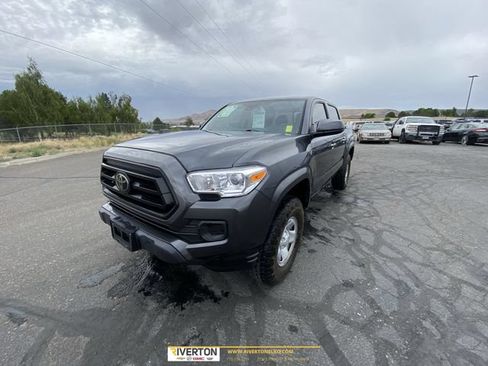 Used 2022 Toyota Tacoma SR AWD/4WD image 1