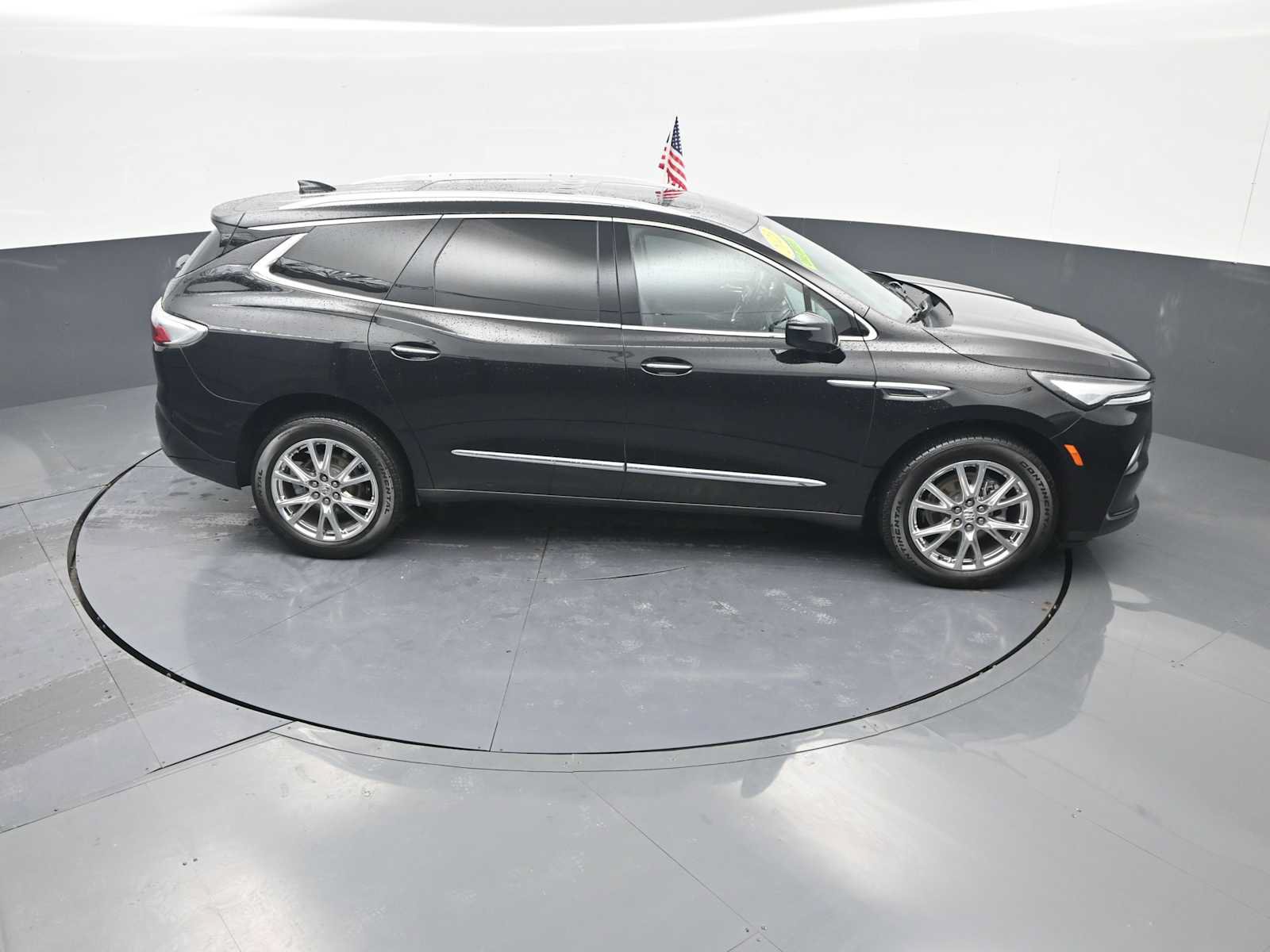 Used 2023 Buick Enclave Essence w/ Experience Buick Package FWD image 33