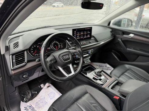Used 2021 Audi Q5 2.0T Premium w/ Convenience Package image 15