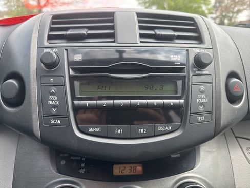 Used 2009 Toyota RAV4 2WD image 28