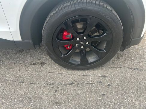 Used 2023 Ford Explorer ST-Line w/ Class IV Trailer Tow Package image 2