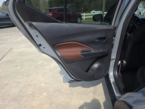 Used 2021 Nissan Kicks SR w/ Interior Electronics Package image 37