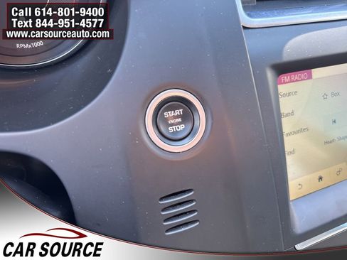 Used 2020 Jaguar E-PACE image 11