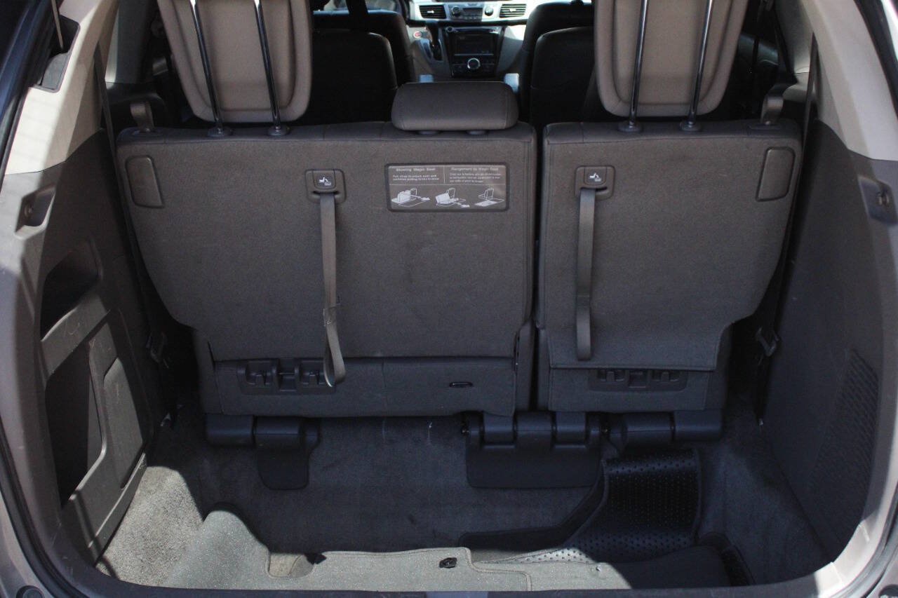 Used 2017 Honda Odyssey Touring image 5
