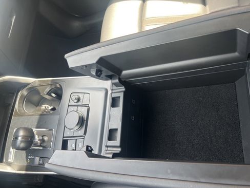 Used 2024 MAZDA CX-90 3.3 Turbo w/ Select Package image 33