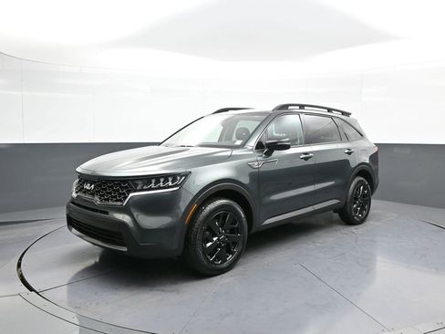 Certified 2023 Kia Sorento S w/ Panoramic Sunroof Package image 10