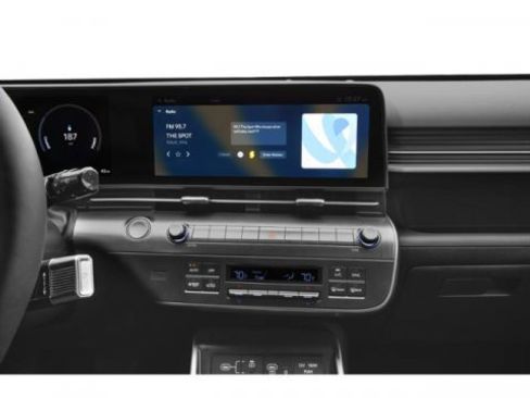 Used 2024 Hyundai Kona Limited image 13