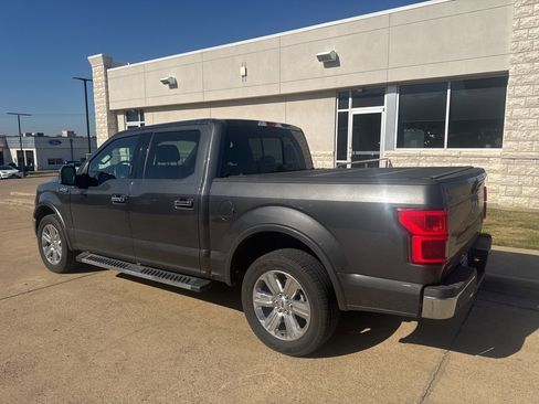 Used 2020 Ford F150 Lariat image 6