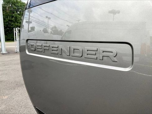 Used 2025 Land Rover Defender 110 X AWD/4WD image 25