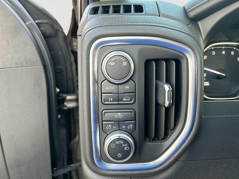 Used 2019 GMC Sierra 1500 SLE w/ SLE Convenience Package AWD/4WD image 21