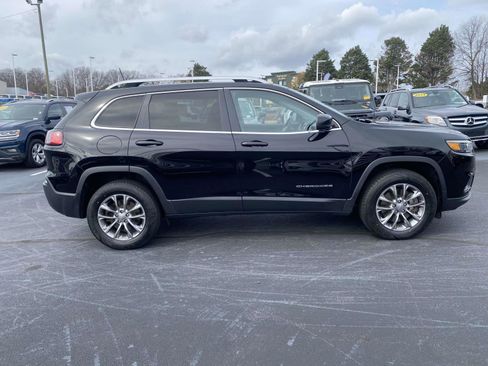 Used 2019 Jeep Cherokee Latitude Plus image 8