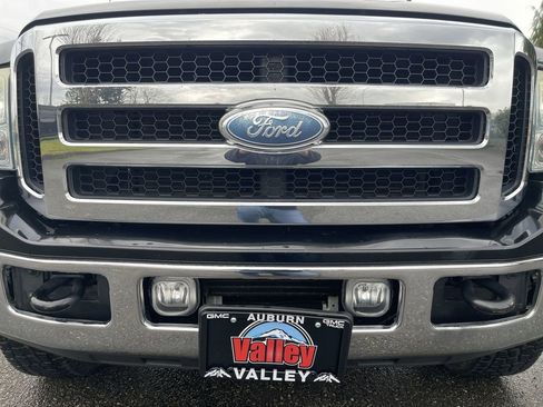 Used 2007 Ford F350 Lariat image 27