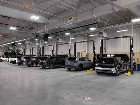 Used 2021 Jeep Wrangler Unlimited Rubicon 4xe AWD/4WD image 26
