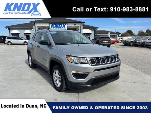 Used 2019 Jeep Compass Sport image 1