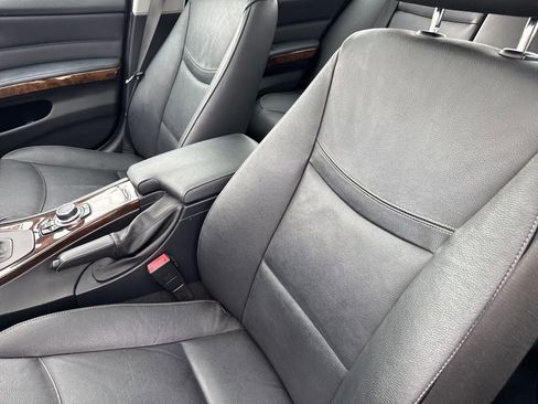 Used 2011 BMW 328i xDrive Sedan image 31